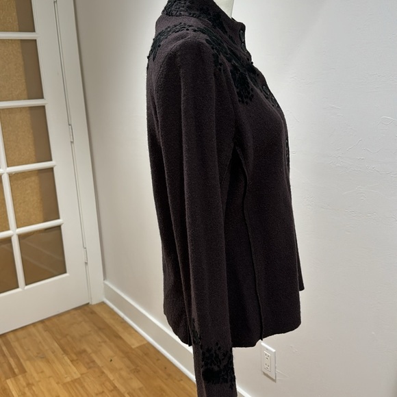 Felt jacket. - Picture 2 of 7